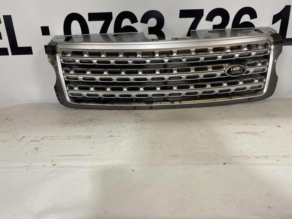 Grila radiator Range Rover Voque dupa 2013