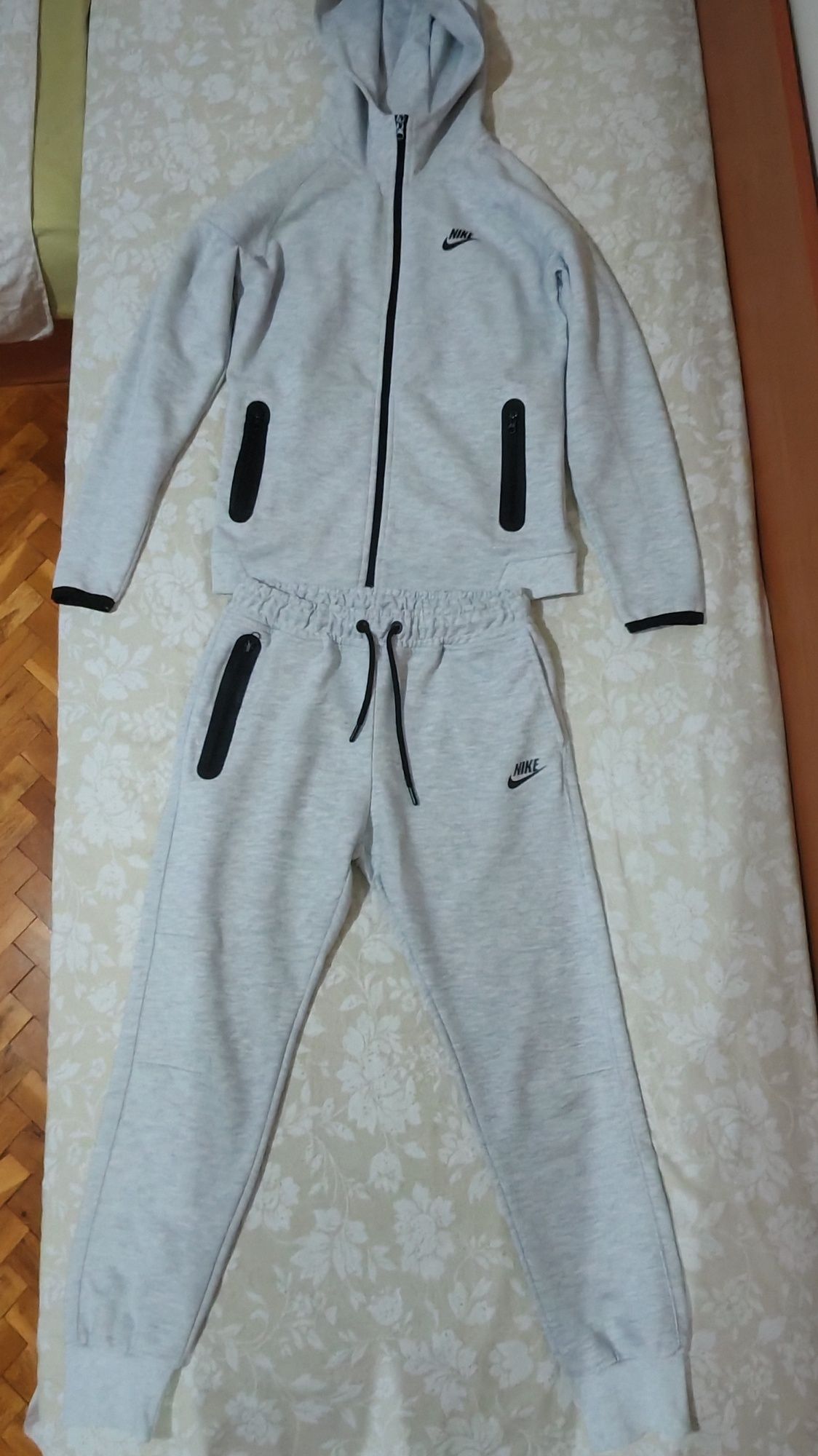 Nike tech fleecove