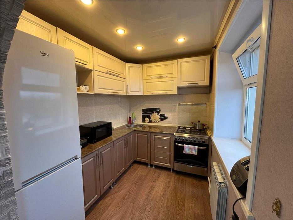 Продам 3-х комнатную квартиру в Сортировке.