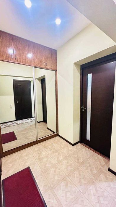 ПРОДАЕТСЯ КВАРТИРА 2/4/9 Дружба Народов, Банк Ассоциации