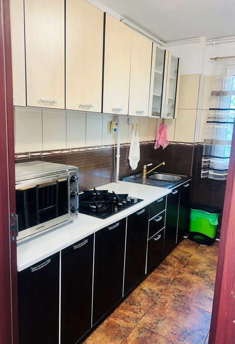 Piata Sudului sector 4, apartament 3 camere de inchiriat,proprietar