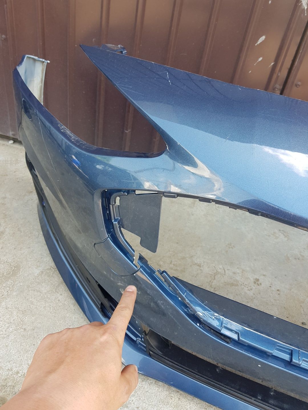 Bara fata,instalatie,faruri,far stanga-dreapta led ford focus 4