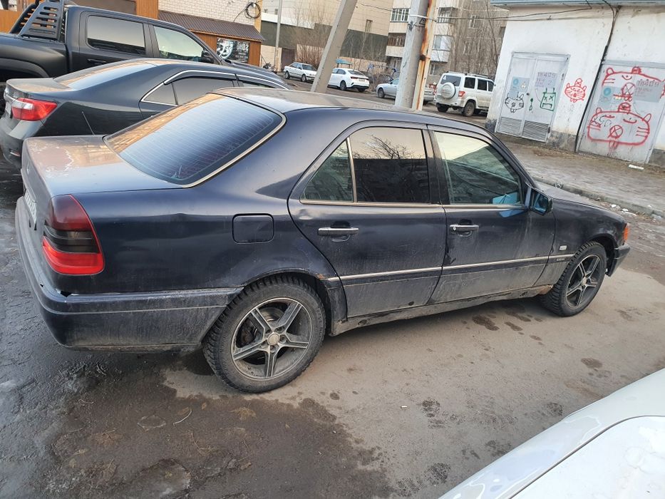 Продам Mercedes w202 c200
