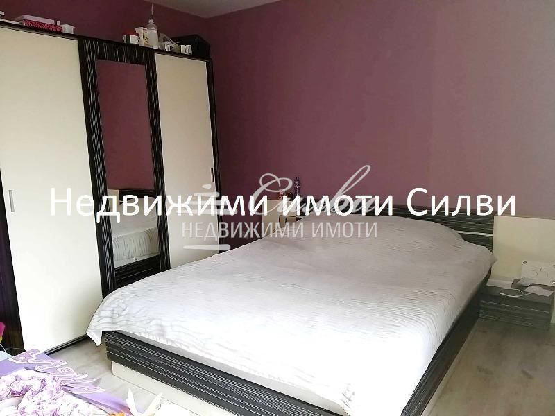 Дава се под наем Етаж от къща в Шумен, Пожарната - 147 кв.м за 408 € - Снимка #4