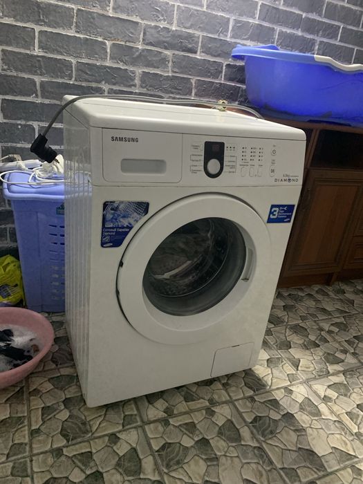 Продам стиральную машину