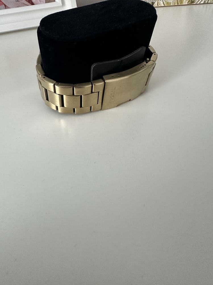 Ceas barbati fossil