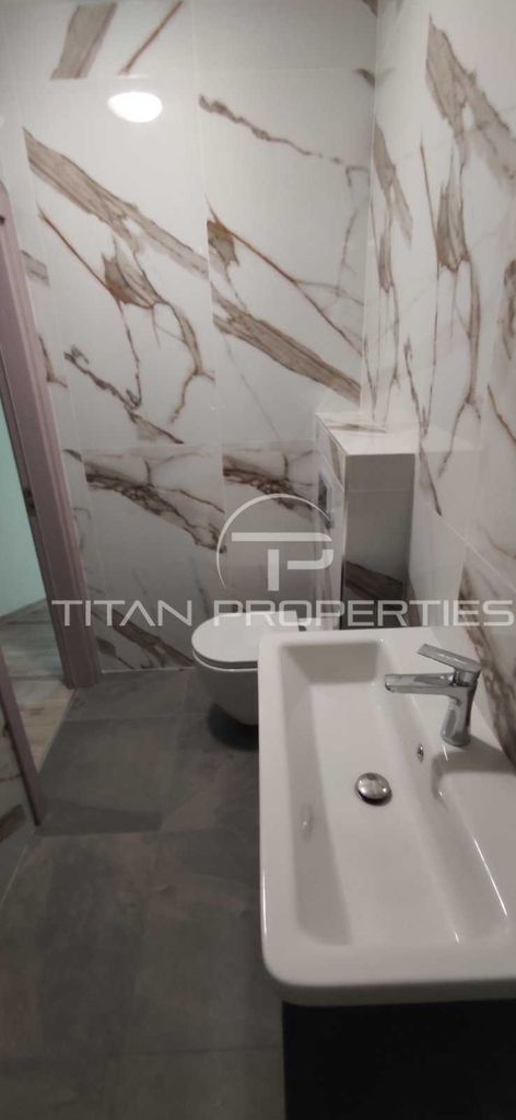 Продава се Многостаен апартамент в Пловдив, Кършияка - 197 кв.м за 1371 €/кв.м - Снимка #6