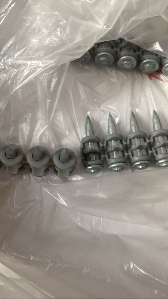 Cuie pistol hilti bx3 pe stok in BUCURESTI