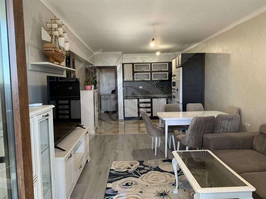 Тристаен апартамент с района на Траката- 94066