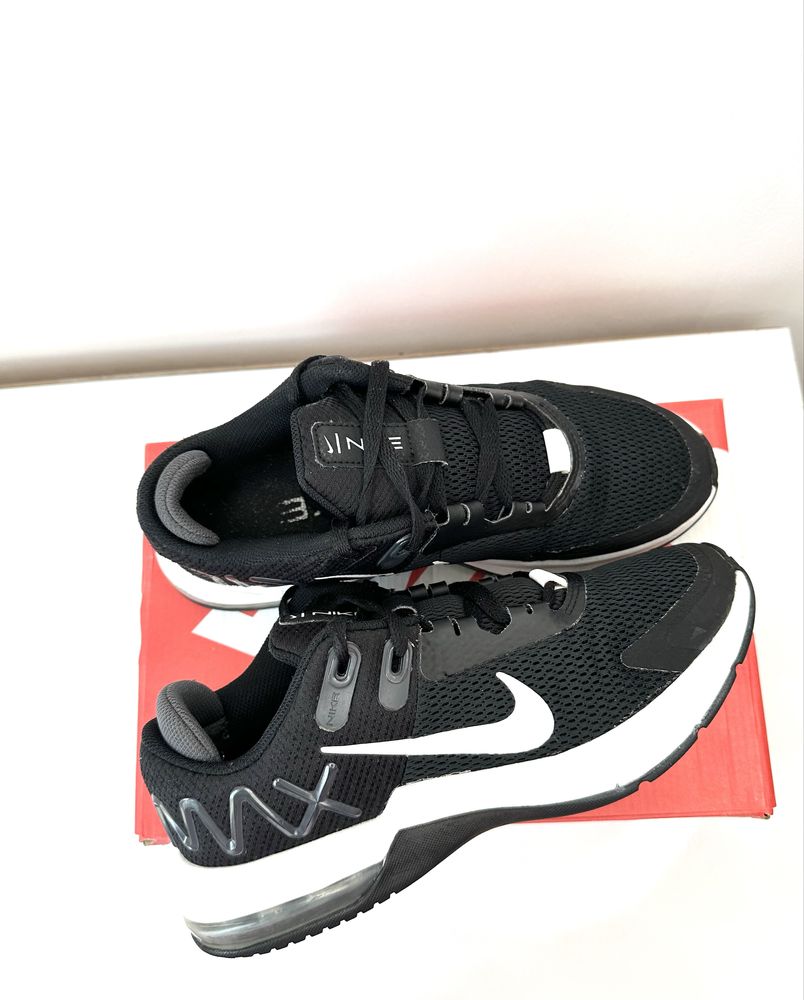 Nike Air Max Alpha Trainer 4 (42) Маратонки