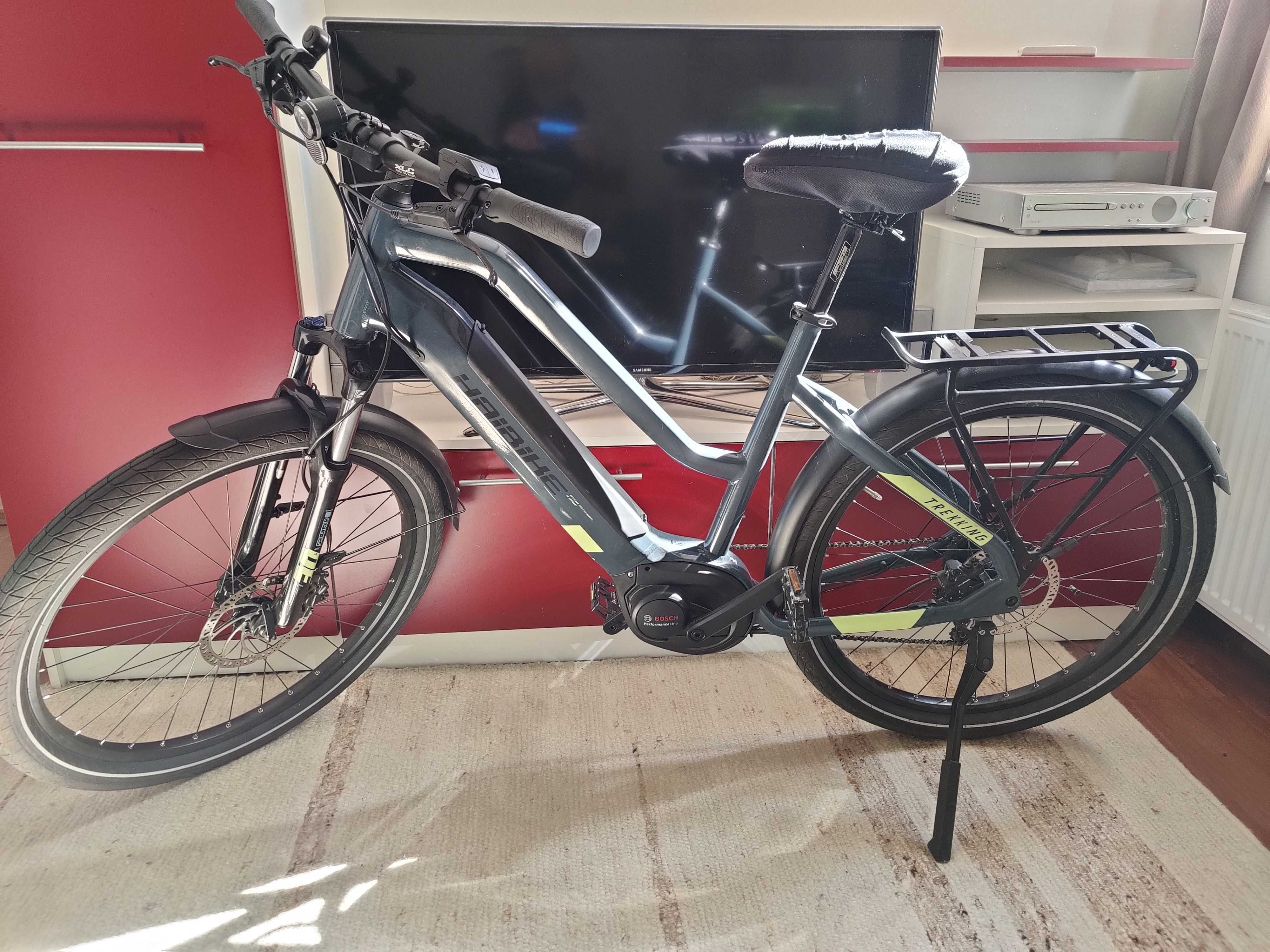 Vând bicicleta electrica Haibike