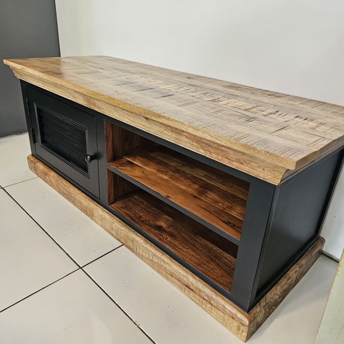 TV шкаф,антре,коридор и закачалка от 100% масивно мангово дърво
Закача