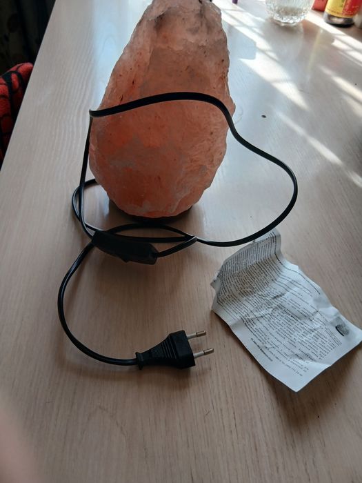 Продаю светильник камень