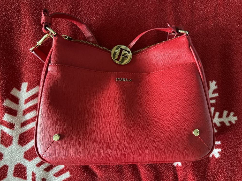 Geanta Furla rosie