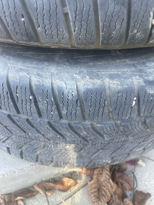 Vand jante cu cauciucuri de iarna 225/60R/17