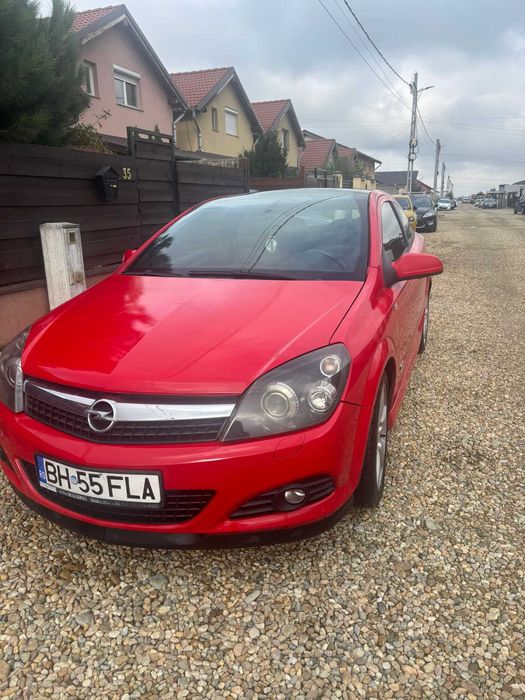 Opel Astra GTC 2.0 Turbo • 200 CP • Panoramic Roof • 175.000 km