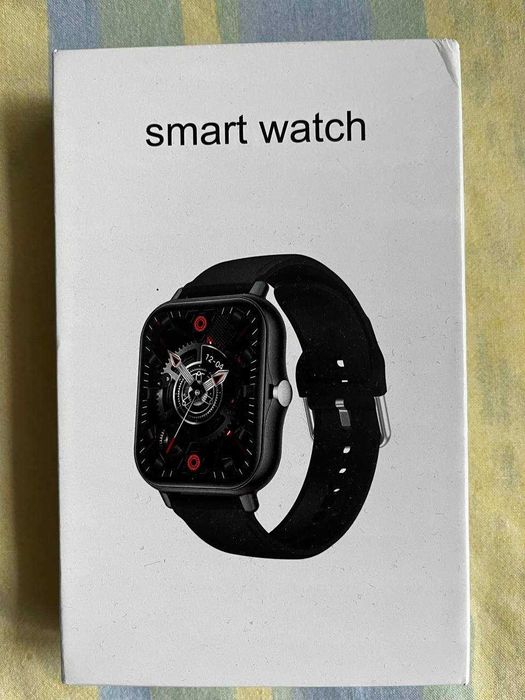 Смарт часовник - бял цвят