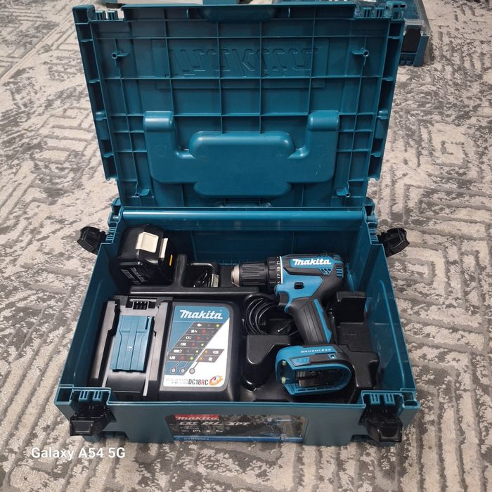 Аккумуляторный шуруповёрт Makita в кейсе — мощь и удобство в одном