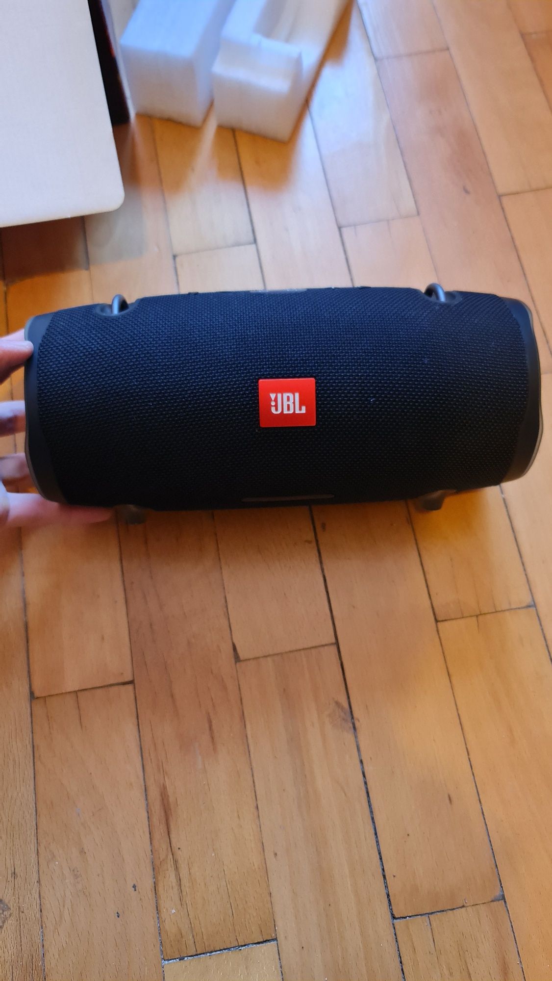 Boxa jbl xtreme 2 ca noua