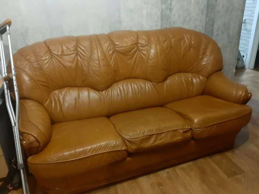 Продам диван и кресла КОЖАНЫЕ