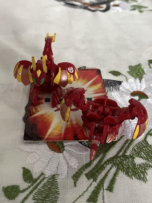 Bakugan pyrus altair ,wired combat
