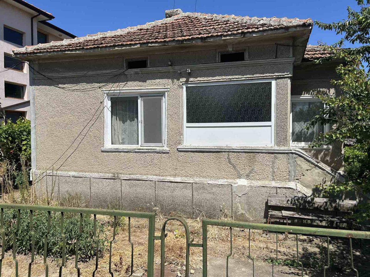 Продава се Къща в Каварна - 100 кв.м за 750 €/кв.м - Снимка #7