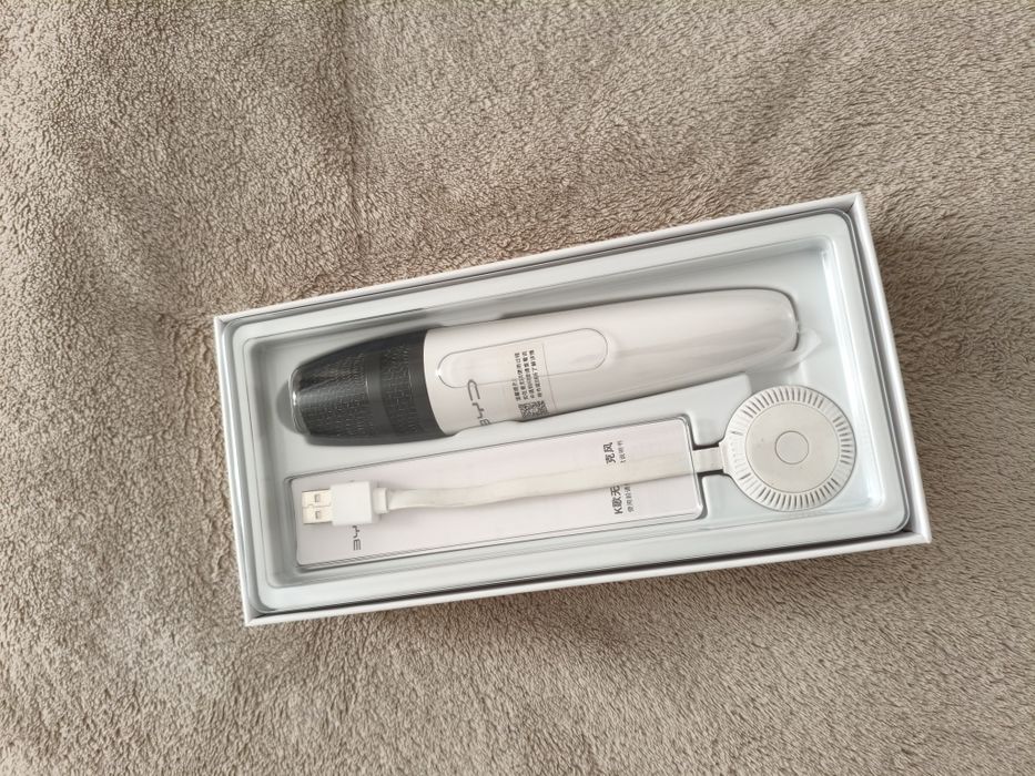 Микрофон караоке BYD