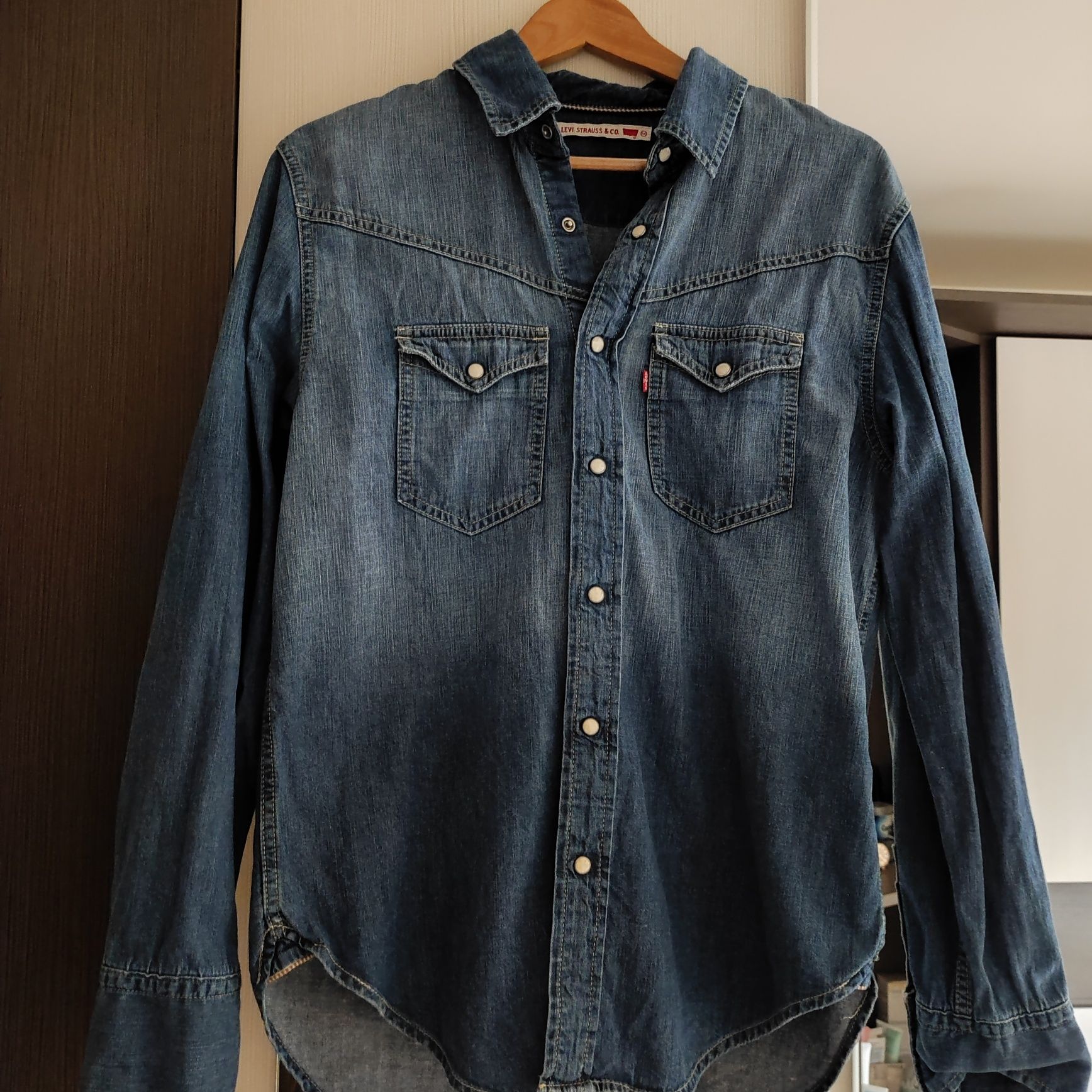 Мъжки ризи Burberry,Levis