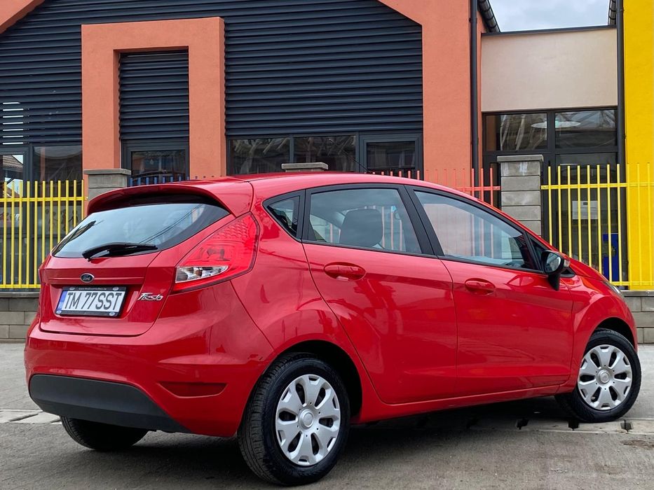 Ford Fiesta 1.3 Benzină — 2010 — Doar 5.000 km —