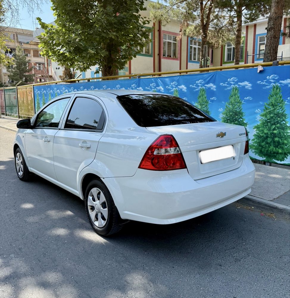 Chevrolet Nexia 3 AT