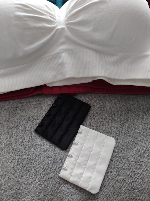 Set 4 sutiene noi marimea L cu bureți detasabili si fara sârme