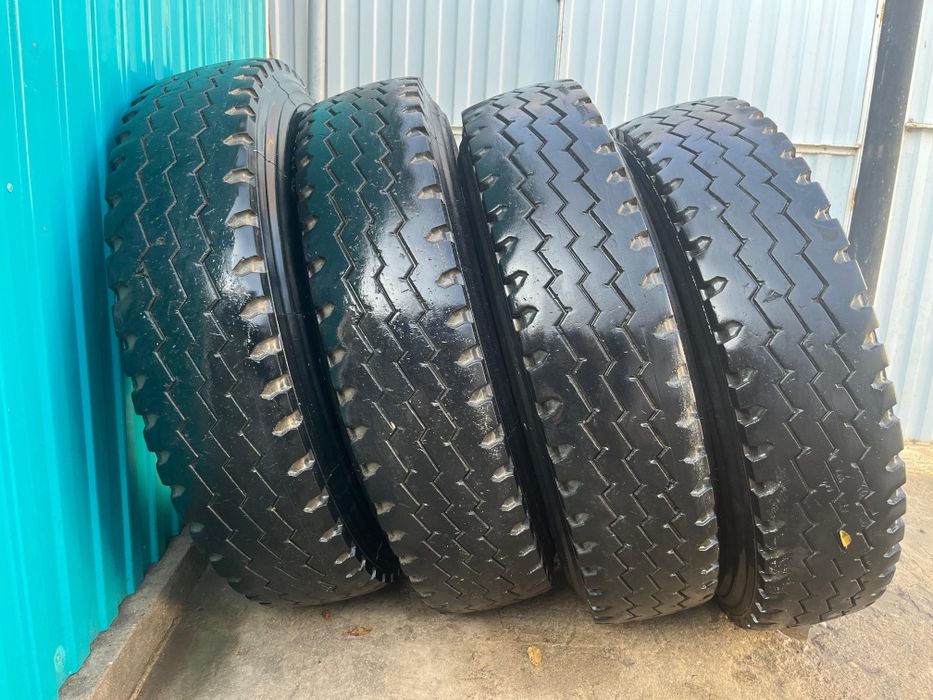 Продам шины 9.00 R20