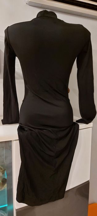 Черна дамска рокля размер М/L