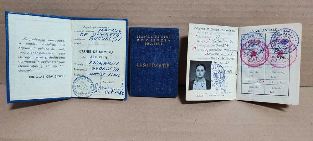 Carnete "comuniste" - mai vechi sau mai noi - LOT 1