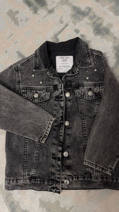 Куртка,костюмы спортивные