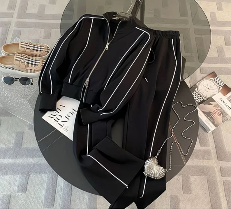 Продам новый спортивный костюм