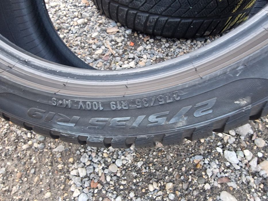 Anvelope 275/35R19 marca Pirelli, M +S, DOT 2021