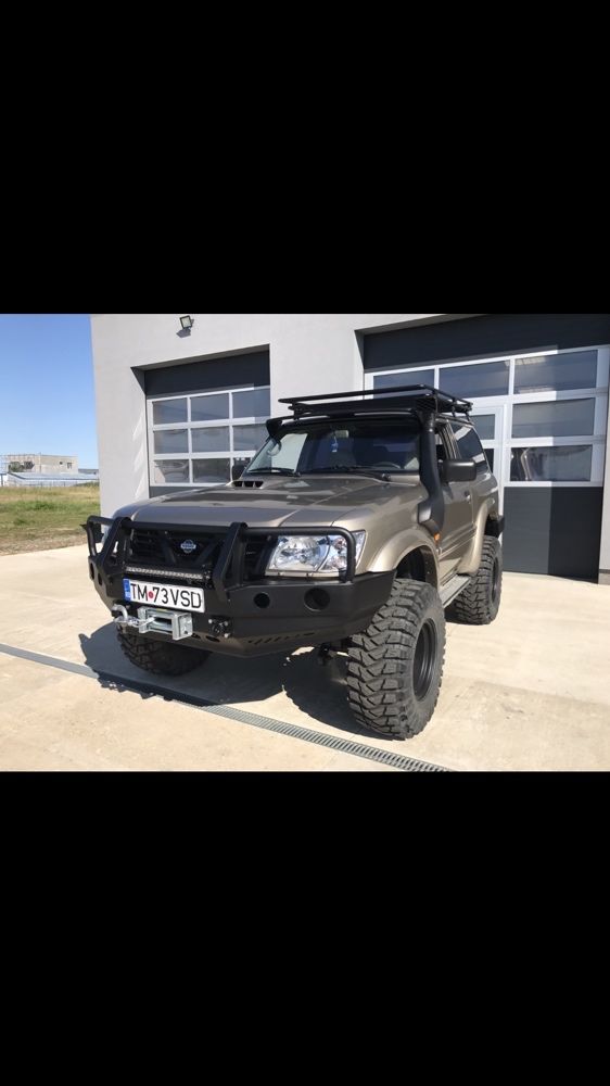 Bara offroad fata Nissan Patrol Y61