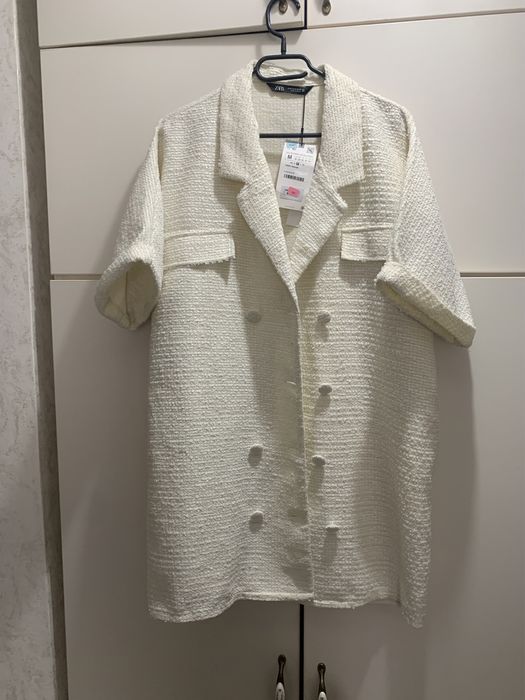 Jacheta alba    rochie zara L