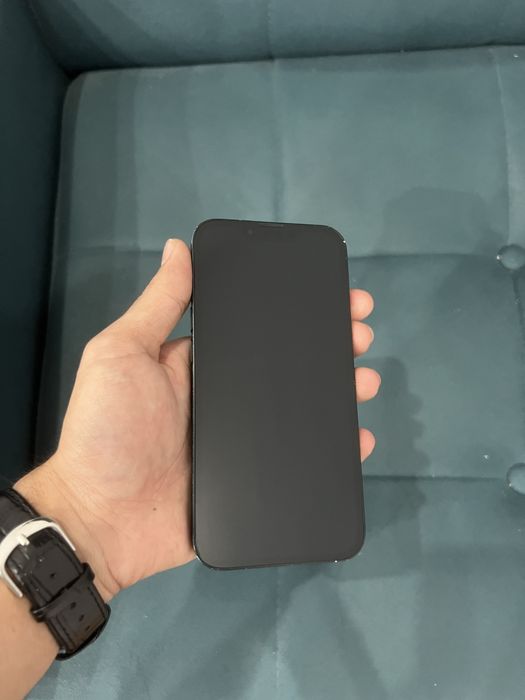 Iphone 13 ideal.