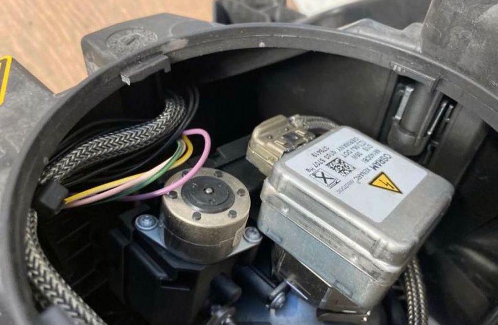 Facelift ляв и десен w221