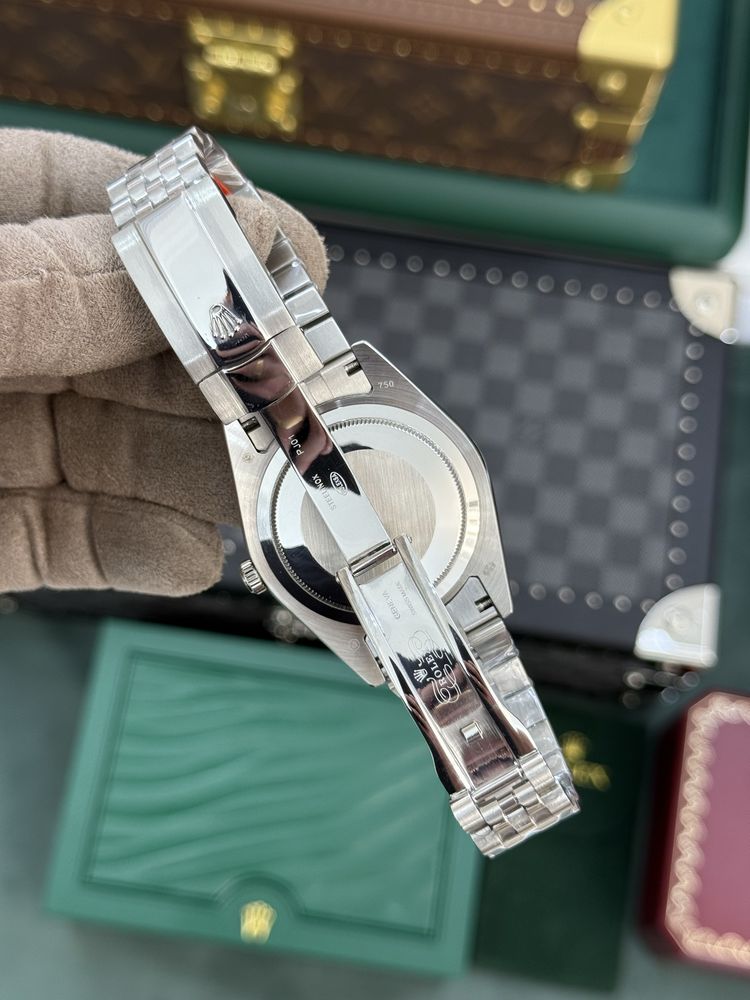 Rolex Date-Just 41 Blue