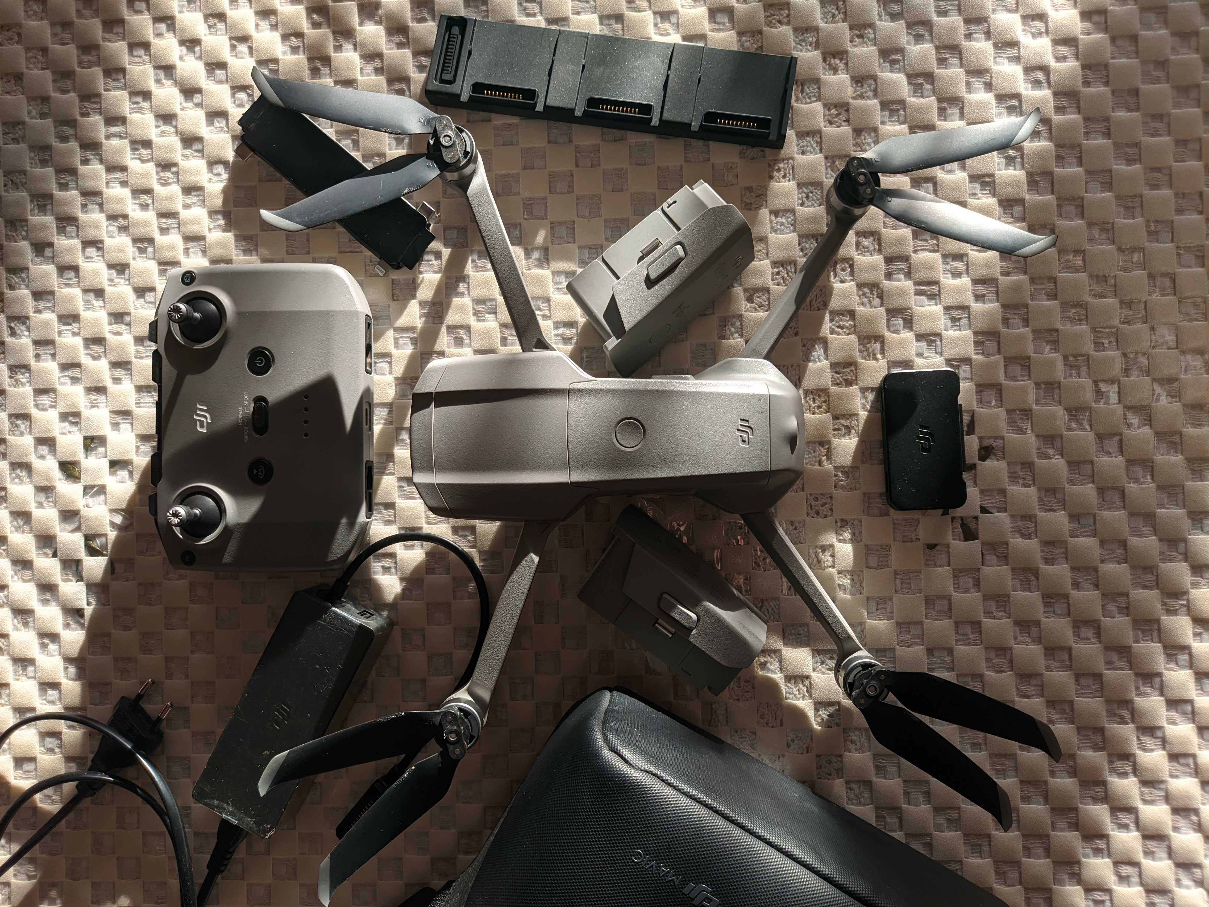 Дрон Dji Mavic Air 2 Fly More Combo