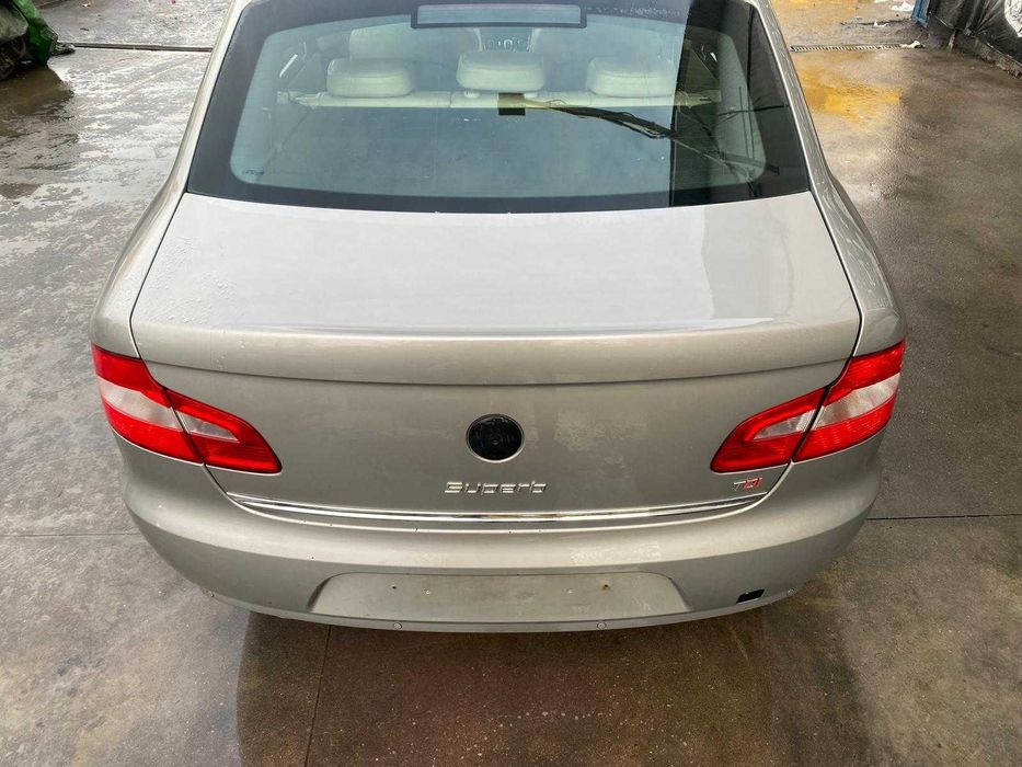 dezmembrez Skoda Superb 2 cod motor CBBB 170 cai/bara fata superb 2