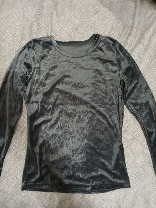 Велюровые кофты с длинным рукавом (Азиатский стиль)
​Продаю абсолютно