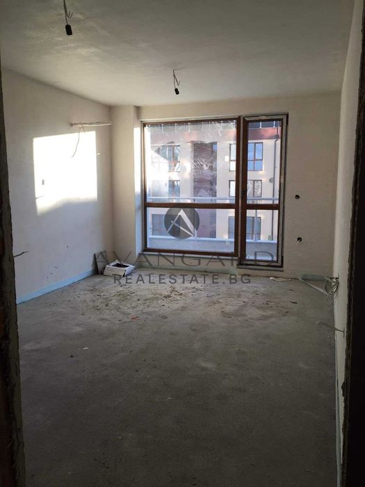 Продава се Двустаен апартамент в Пловдив, Южен - 69 кв.м за 1282 €/кв.м - Снимка #4