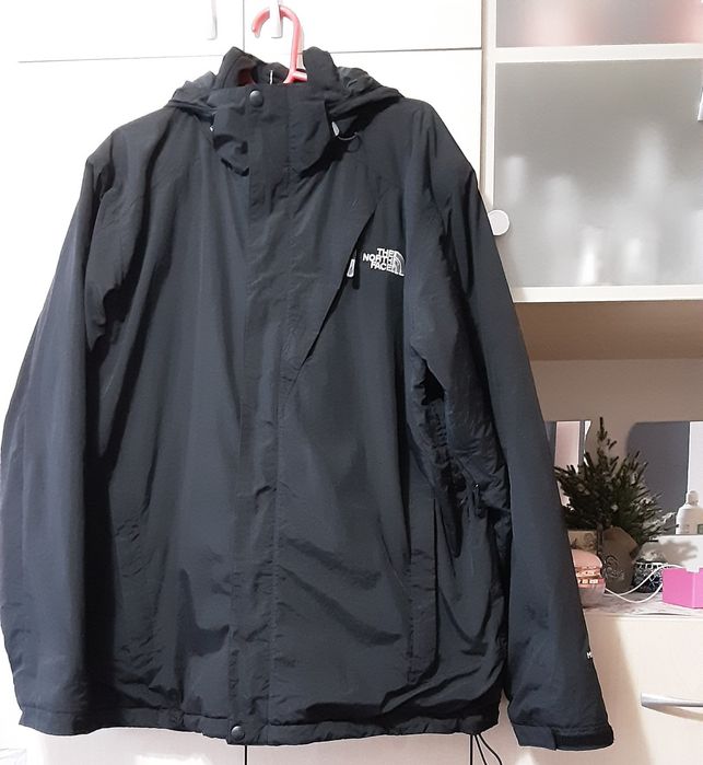 (L) The North face HyVent оригинално зимно яке