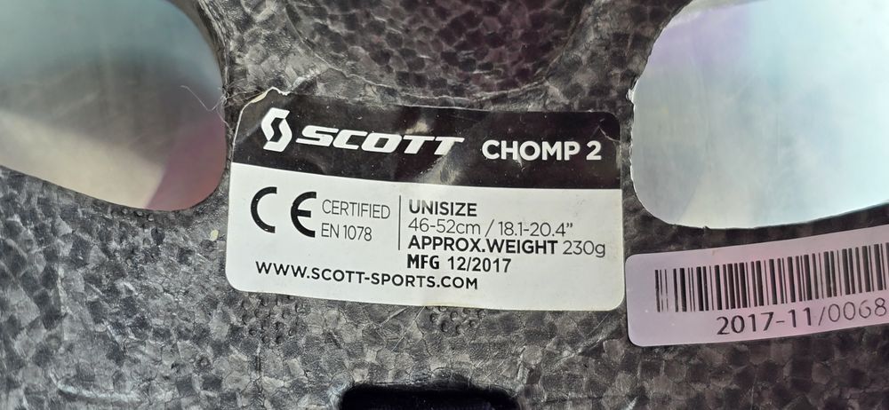 Продавам детска каска за велосипед Scott Sports