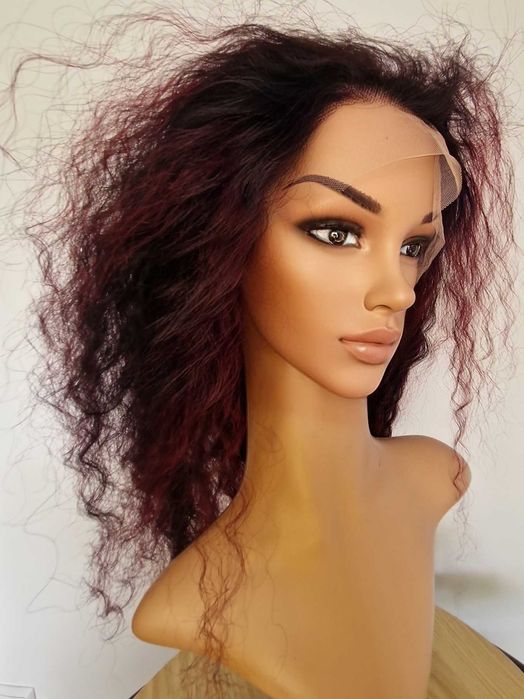 Естествена афро перука къдрава черна с тъмно червени бородо кичури