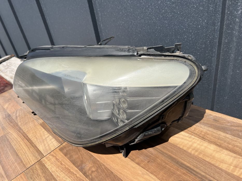 Far bmw seria 7 F01 stanga compelt europa adaptiv